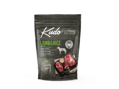 3kg Kudo Lamb & Rice Medium & Maxi Junior: Kaltgepresstes Welpenfutter mit Lamm und Reis für mittelgroße und große Rassen.